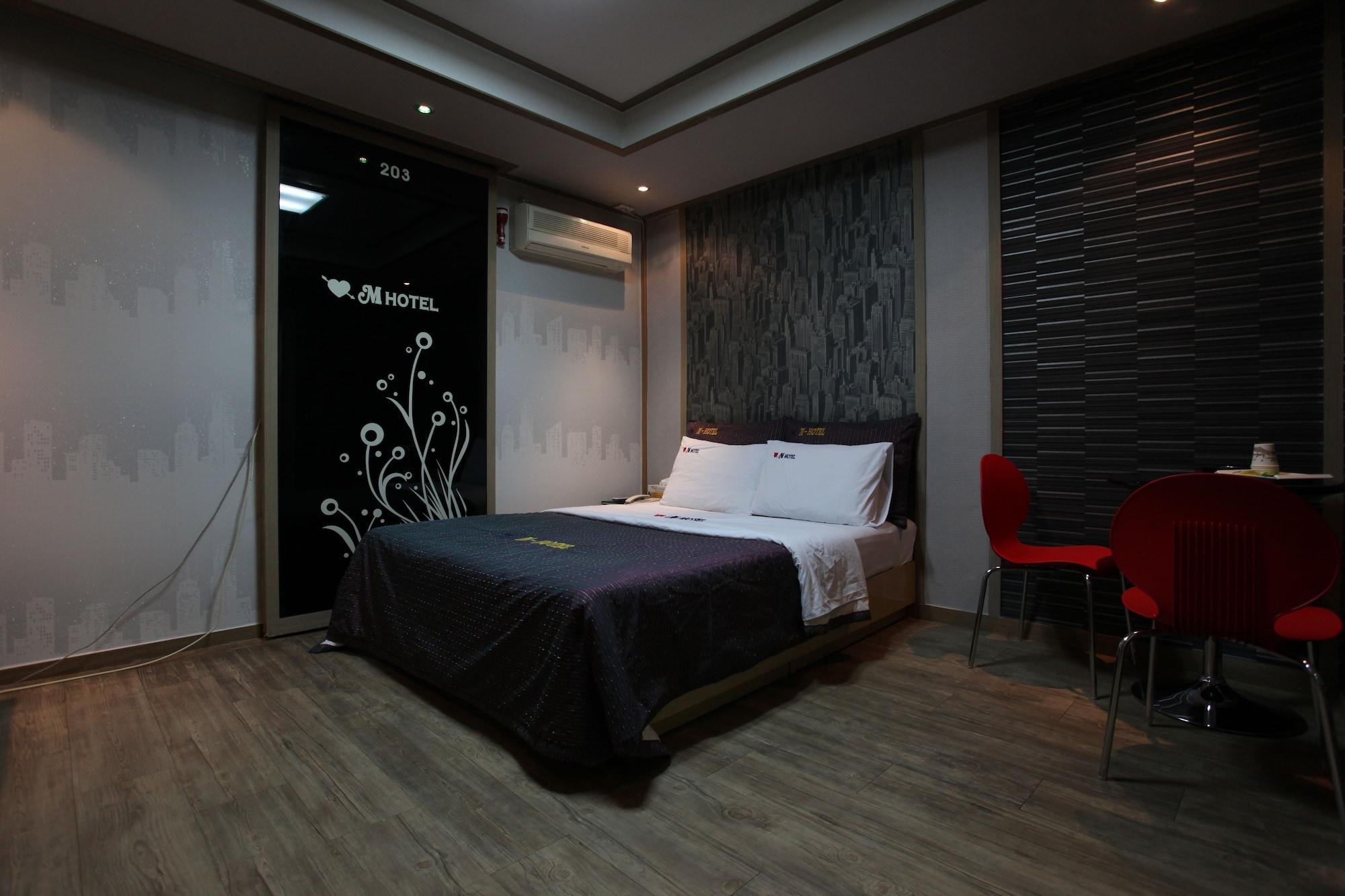 M Motel Songtan Pyeongtaek Zewnętrze zdjęcie